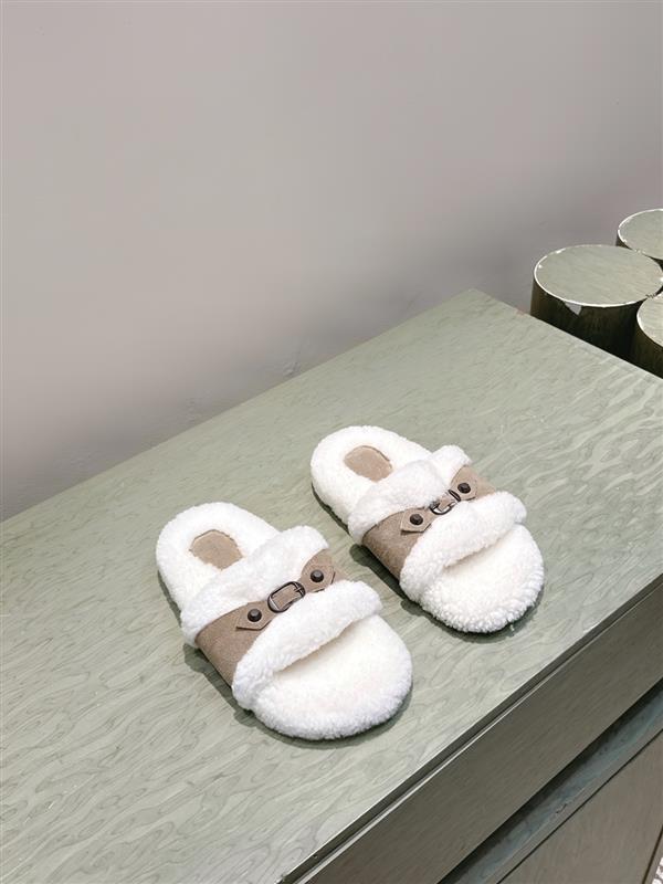 2025112818447472 240